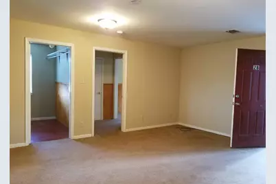 828 Highway 71 E, Bastrop, TX 78602 - Photo 28