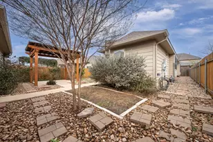 392 Tilly Ln, Buda, TX 78610 - Photo 26