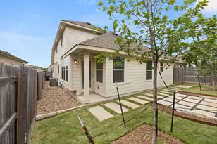 2813 Hopi Path, Georgetown, TX 78628 - Photo 32