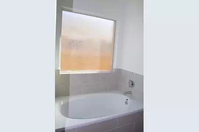 203 Donnington Drive, Hutto, TX 78634 - Photo 10