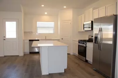 203 Donnington Drive, Hutto, TX 78634 - Photo 6