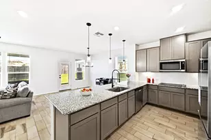7201 Calliope Xing, Austin, TX 78744 - Photo 10
