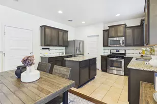 9204 Sawyer Fay Ln, Austin, TX 78748 - Photo 10