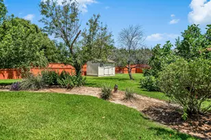 200 Diamond Trail, Georgetown, TX 78633 - Photo 32