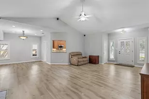5802 Abilene Trl, Austin, TX 78749 - Photo 6