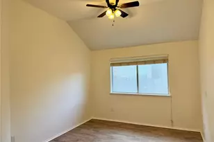 6106 Skahan Ln, Austin, TX 78739 - Photo 12