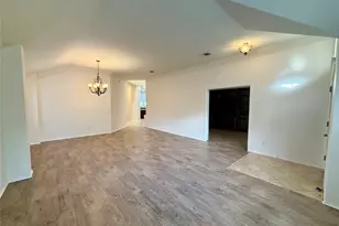 6106 Skahan Ln, Austin, TX 78739 - Photo 4