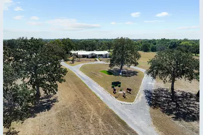 1045 Private Road 7005, Lexington, TX 78947 - Photo 32