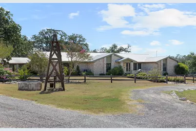1045 Private Road 7005, Lexington, TX 78947 - Photo 40