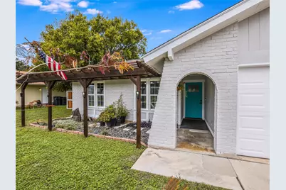 801 E Central Drive, Georgetown, TX 78628 - Photo 2