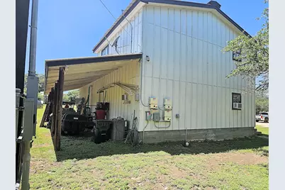 111 Craigen Road, Liberty Hill, TX 78642 - Photo 40