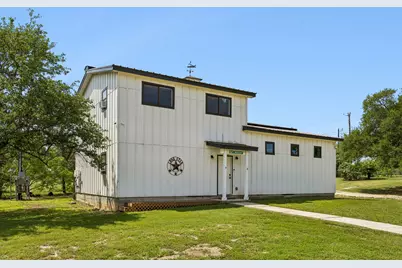 111 Craigen Road, Liberty Hill, TX 78642 - Photo 22