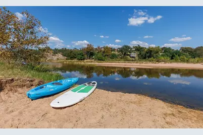 142 Lakeshore Drive, Horseshoe Bay, TX 78657 - Photo 32