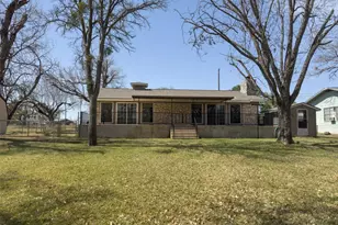 142 Lake Shore Dr, Horseshoe Bay, TX 78657 - Photo 8