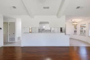 142 Lake Shore Dr, Horseshoe Bay, TX 78657 - Photo 10