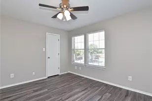 1172 Shadow Creek Blvd, Buda, TX 78610 - Photo 20