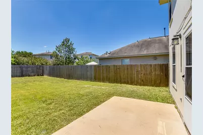 1172 Shadow Creek Boulevard, Buda, TX 78610 - Photo 22
