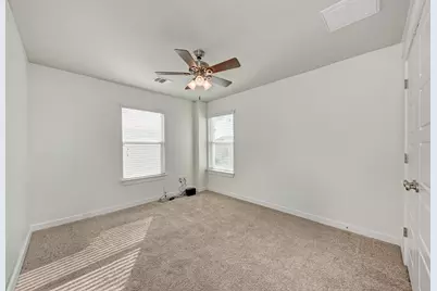 5305 Ingersoll Lane S, Austin, TX 78744 - Photo 20