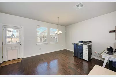 5305 Ingersoll Lane S, Austin, TX 78744 - Photo 8