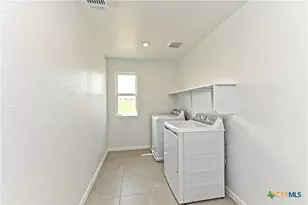 157 Seattle Slew Dr, Jarrell, TX 76537 - Photo 32