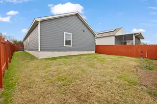 7116 Spirit Hill Rd, Austin, TX 78744 - Photo 32