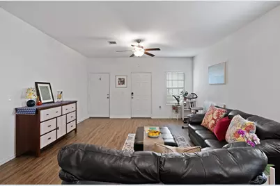 7116 Spirit Hill Road, Austin, TX 78744 - Photo 8