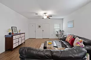 7116 Spirit Hill Rd, Austin, TX 78744 - Photo 8