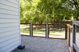 2505 Thornton Rd, Austin, TX 78704 - Photo 24