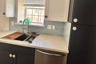 7000 Seawall Blvd, Galveston, TX 77551 - Photo 14