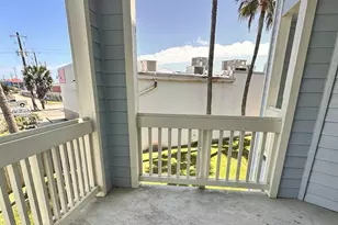 7000 Seawall Blvd, Galveston, TX 77551 - Photo 4