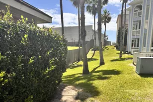 7000 Seawall Blvd, Galveston, TX 77551 - Photo 26