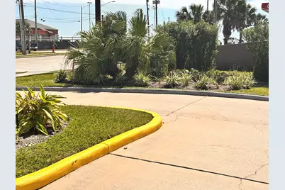 7000 Seawall Boulevard #125, Galveston, TX 77551 - Photo 24