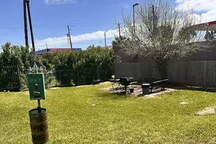 7000 Seawall Blvd, Galveston, TX 77551 - Photo 28