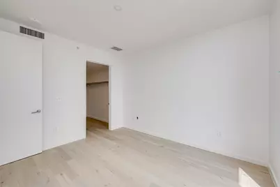 313 W 17th Street #1806, Austin, TX 78701 - Photo 16