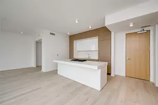 313 W 17th St, Austin, TX 78701 - Photo 2