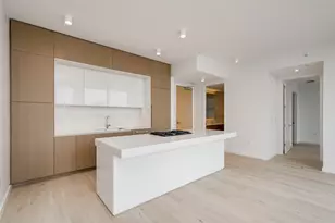 313 W 17th St, Austin, TX 78701 - Photo 4