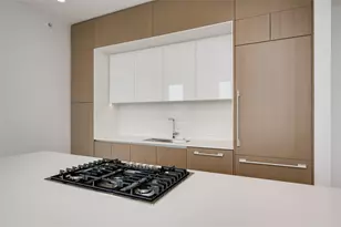 313 W 17th St, Austin, TX 78701 - Photo 8