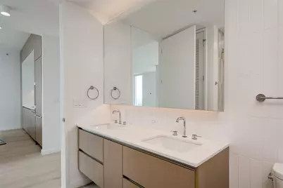 313 W 17th Street #1806, Austin, TX 78701 - Photo 24