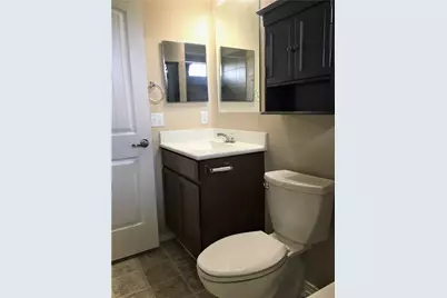 7005 Outfitter Drive, Austin, TX 78744 - Photo 10