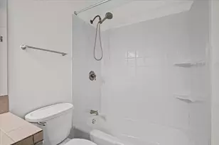 7603 Brookhollow Cove, Austin, TX 78752 - Photo 20