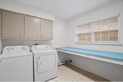 7603 Brookhollow Cove, Austin, TX 78752 - Photo 24