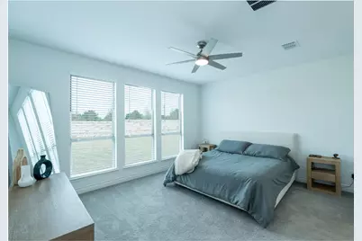 129 Menlo Bend, Liberty Hill, TX 78642 - Photo 14