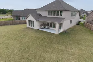 129 Menlo Bnd, Liberty Hill, TX 78642 - Photo 36