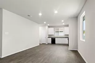 220 Backwater Rd, Kyle, TX 78640 - Photo 8