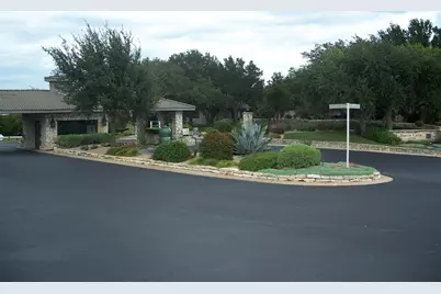 2604 Countryside Circle, Spicewood, TX 78669 - Photo 10