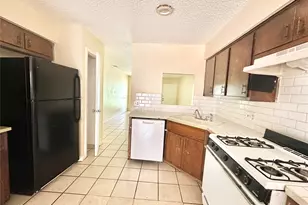 207 W William Cannon Dr, Austin, TX 78745 - Photo 14