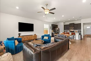 8312 Skytex St, Austin, TX 78744 - Photo 24