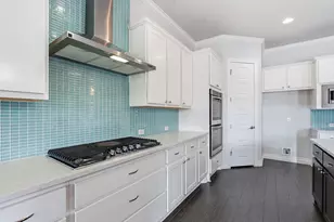 468 Lloyd Ln, Dripping Springs, TX 78620 - Photo 10