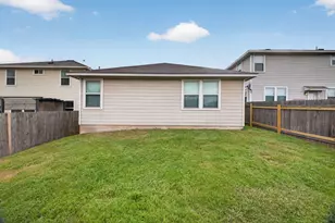 430 Twisted Oaks Ln, Buda, TX 78610 - Photo 26