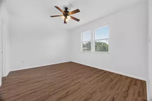 430 Twisted Oaks Ln, Buda, TX 78610 - Photo 12